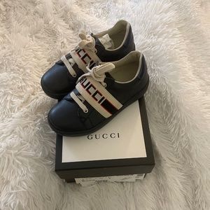 Boys gucci sneakers